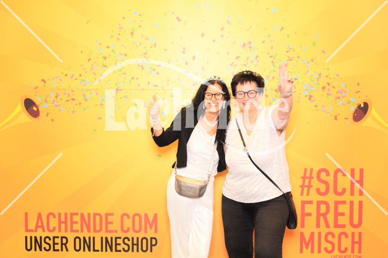 Lachende Kölnarena 08.02.2026 17:36 Uhr - 0115