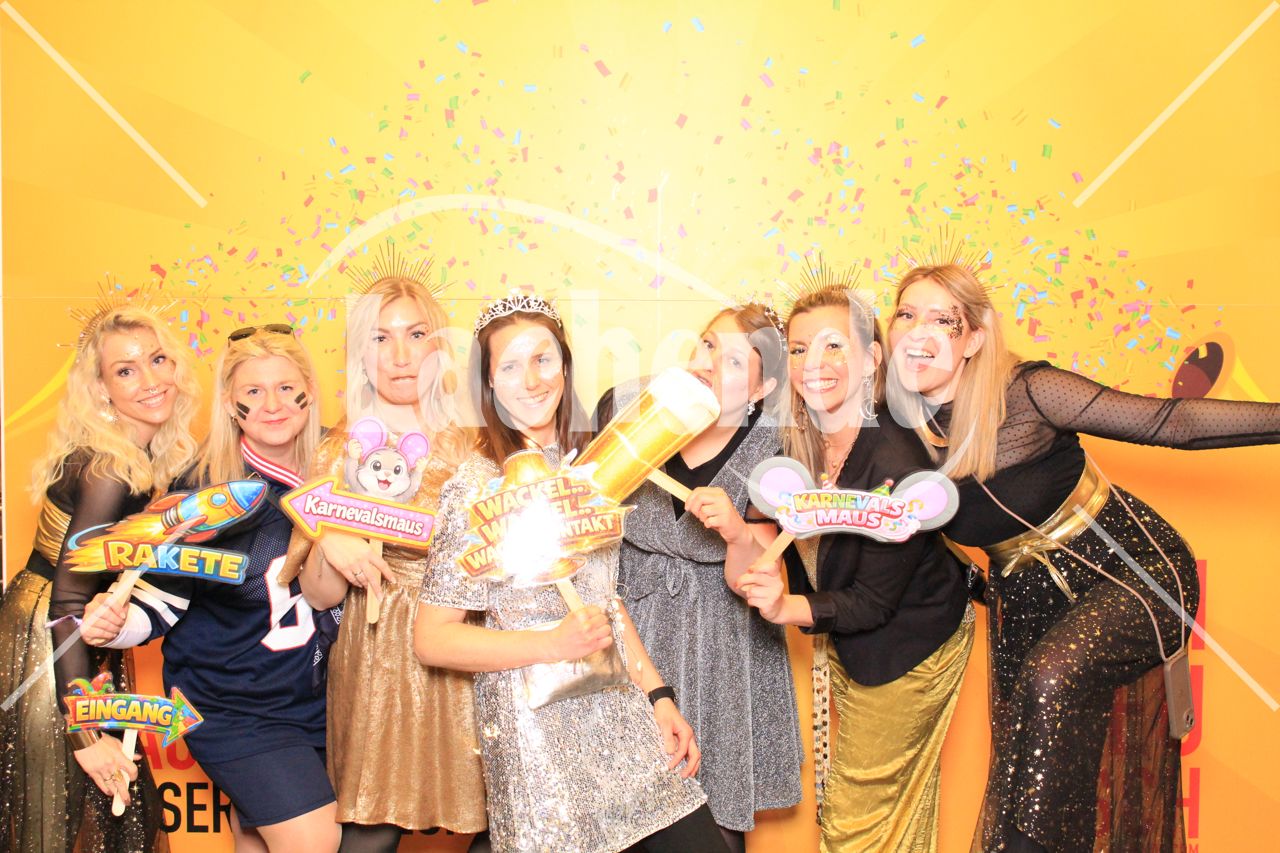 Lachende Kölnarena 06.02.2026 21:18 Uhr - 0224