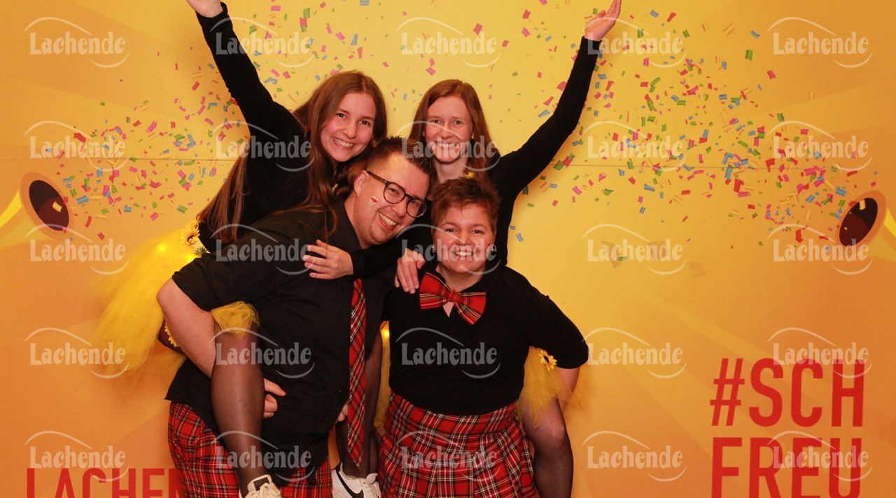 Lachende Kölnarena 04.02.2023 0598