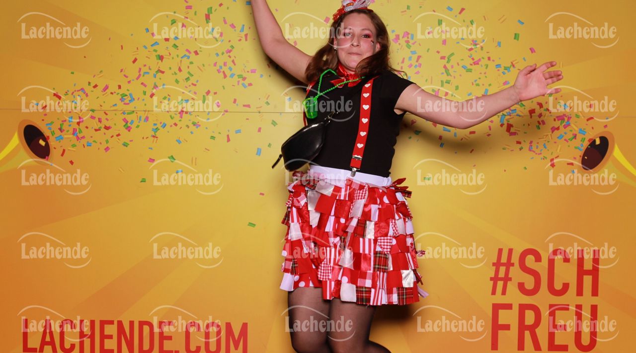 Lachende Kölnarena 10.02.24 20:33 Uhr - 0329