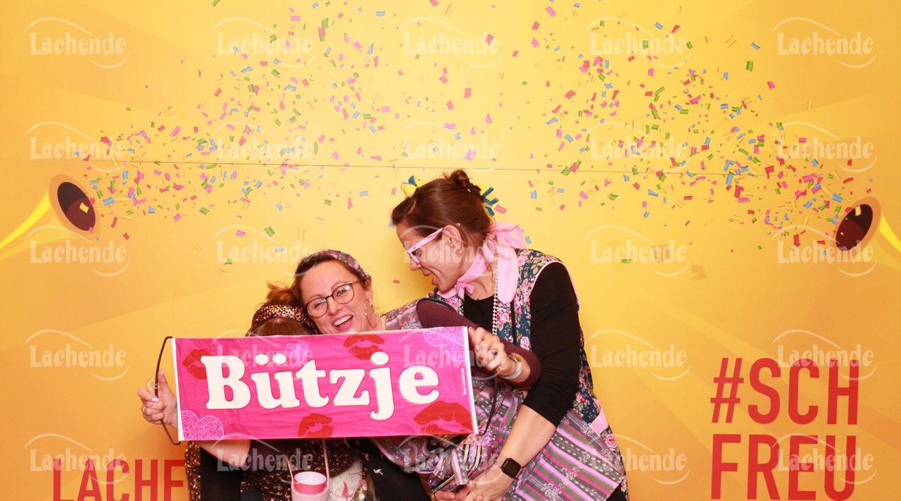 Lachende Kölnarena 10.02.2023 0512