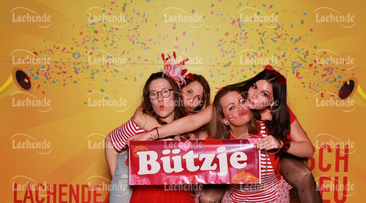 Lachende 08.02.24 18:24 Uhr - 0201