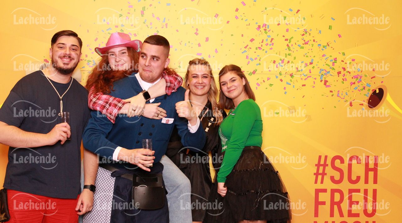 Lachende Kölnarena 15.02.2023 0325