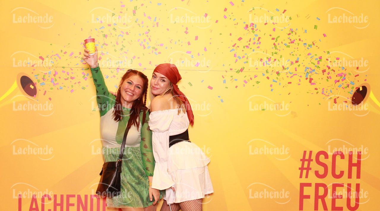 Lachende Kölnarena 09.02.2023 0544