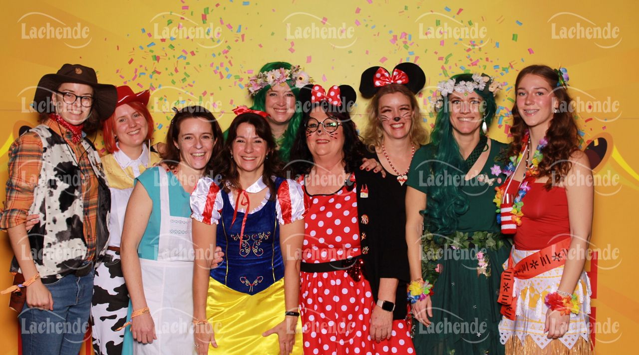 Lachende Kölnarena 11.02.24 16:48 Uhr - 0152