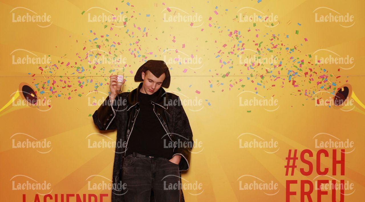 Lachende Kölnarena 28.02.2025 21:34 Uhr - 0414