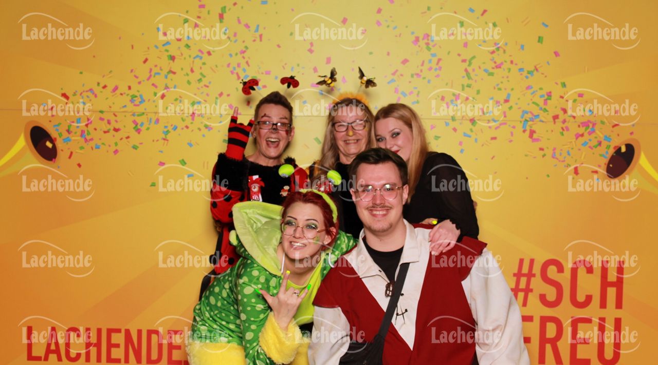 Lachende 08.02.24 20:56 Uhr - 0517