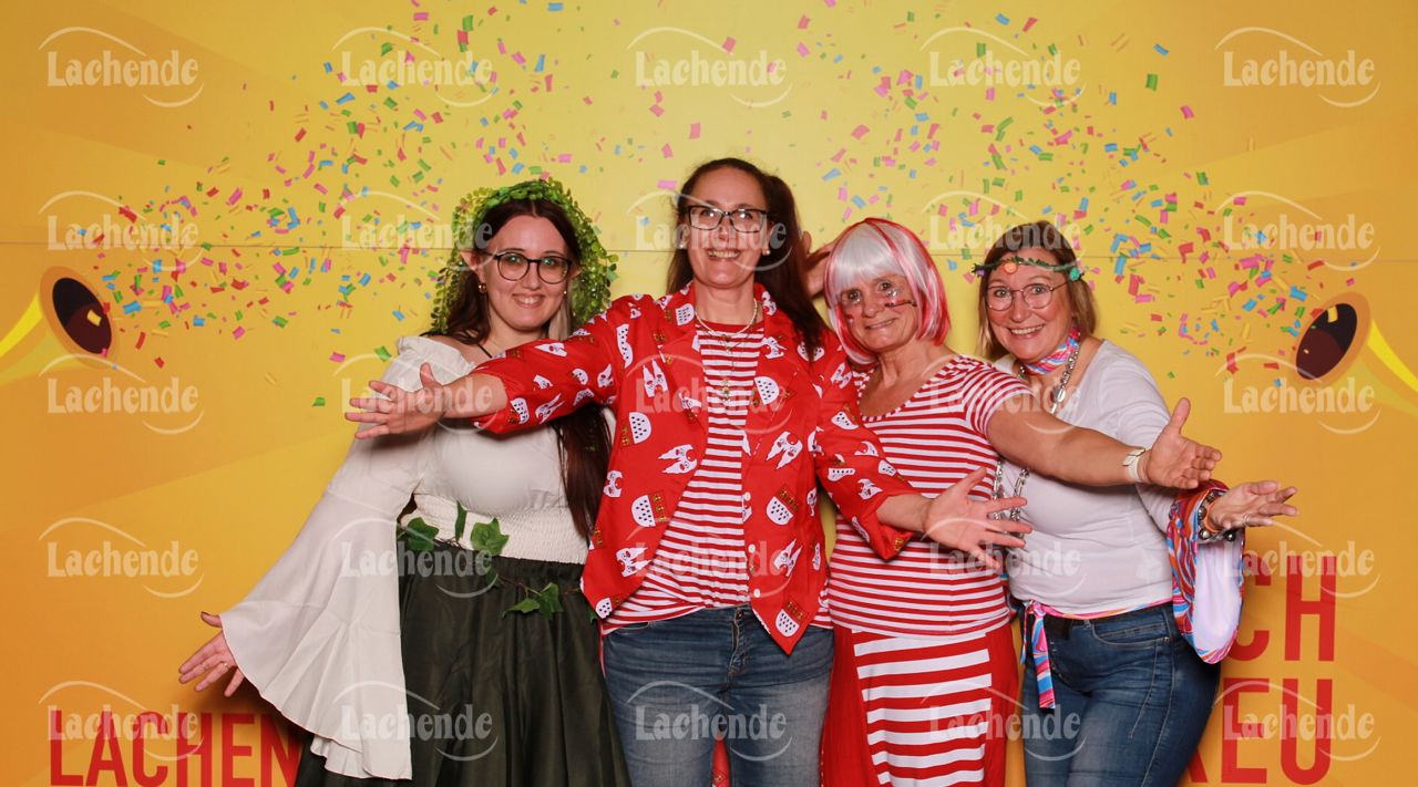 Lachende Kölnarena 10.02.24 19:00 Uhr - 0134