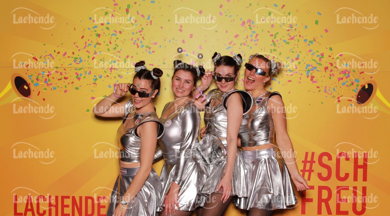 Lachende Kölnarena 10.02.24 20:20 Uhr - 0298