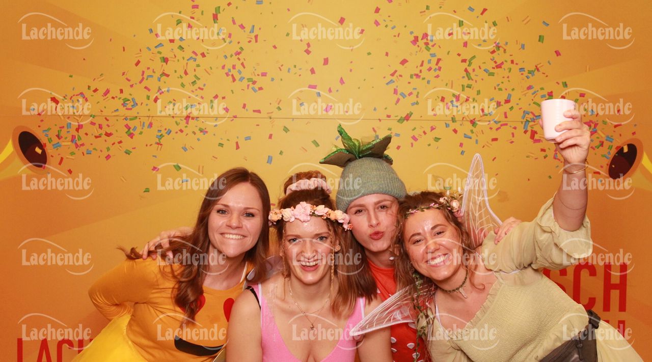 Lachende Kölnarena 04.02.2023 0476