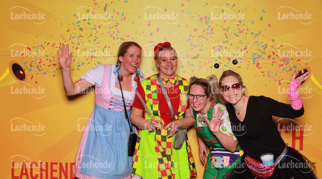 Lachende Kölnarena 10.02.24 19:20 Uhr - 0185