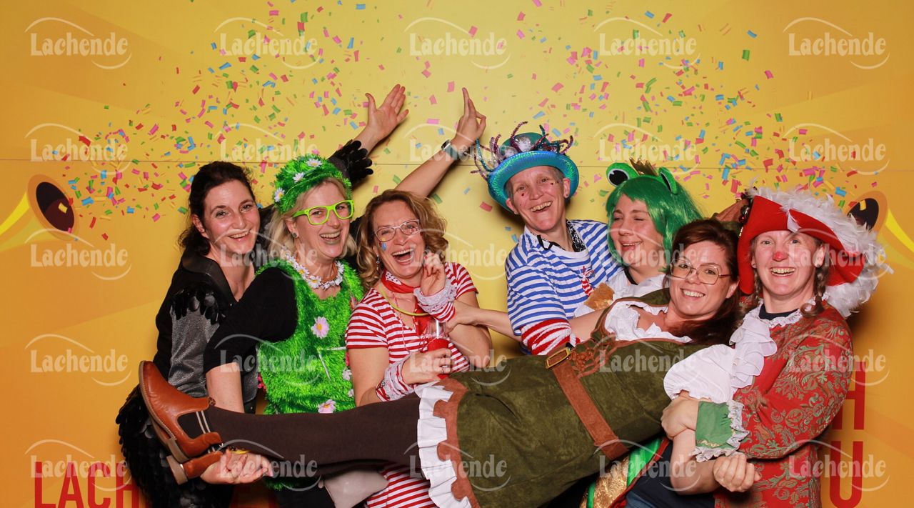 Lachende Kölnarena 09.02.24 21:49 Uhr - 0466