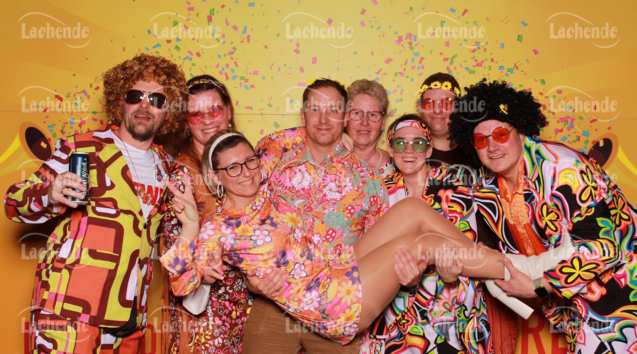 Lachende Kölnarena 09.02.24 21:09 Uhr - 0386