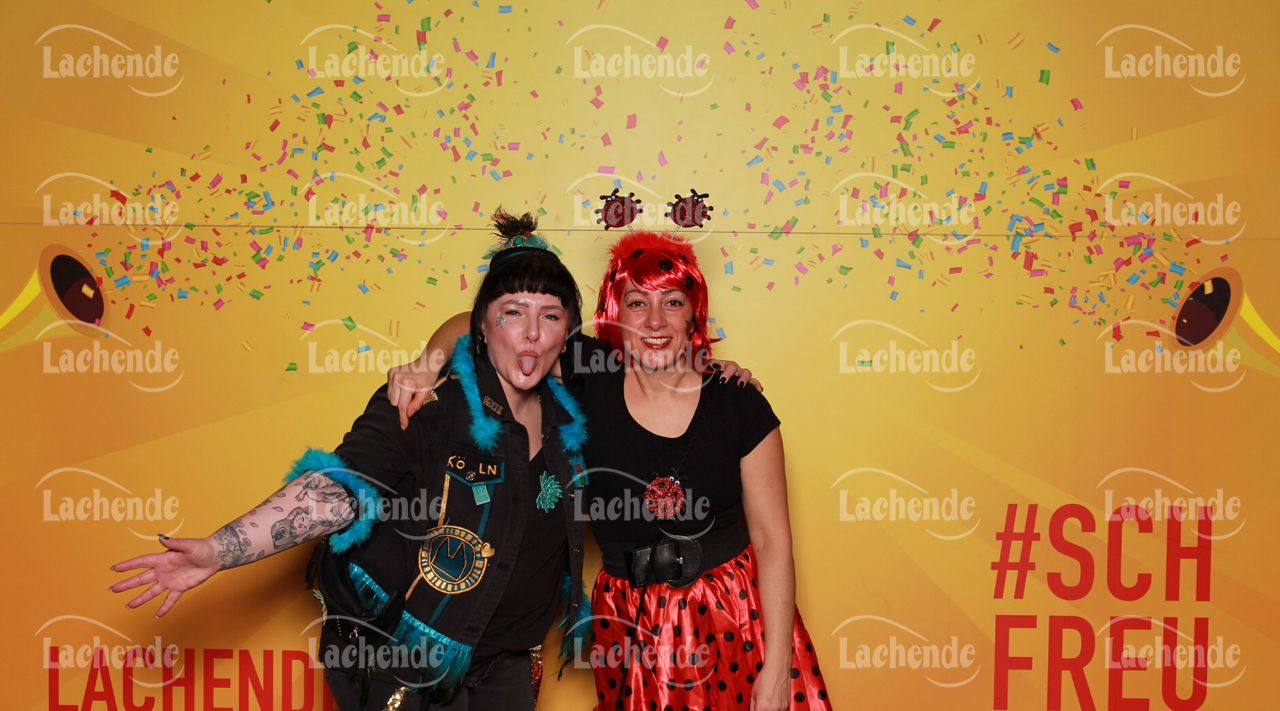 Lachende Kölnarena 09.02.24 21:21 Uhr - 0421