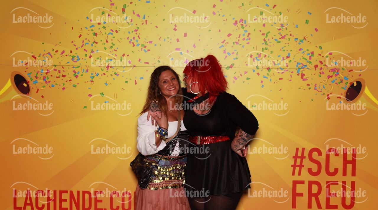 Lachende Kölnarena 10.02.24 20:22 Uhr - 0302