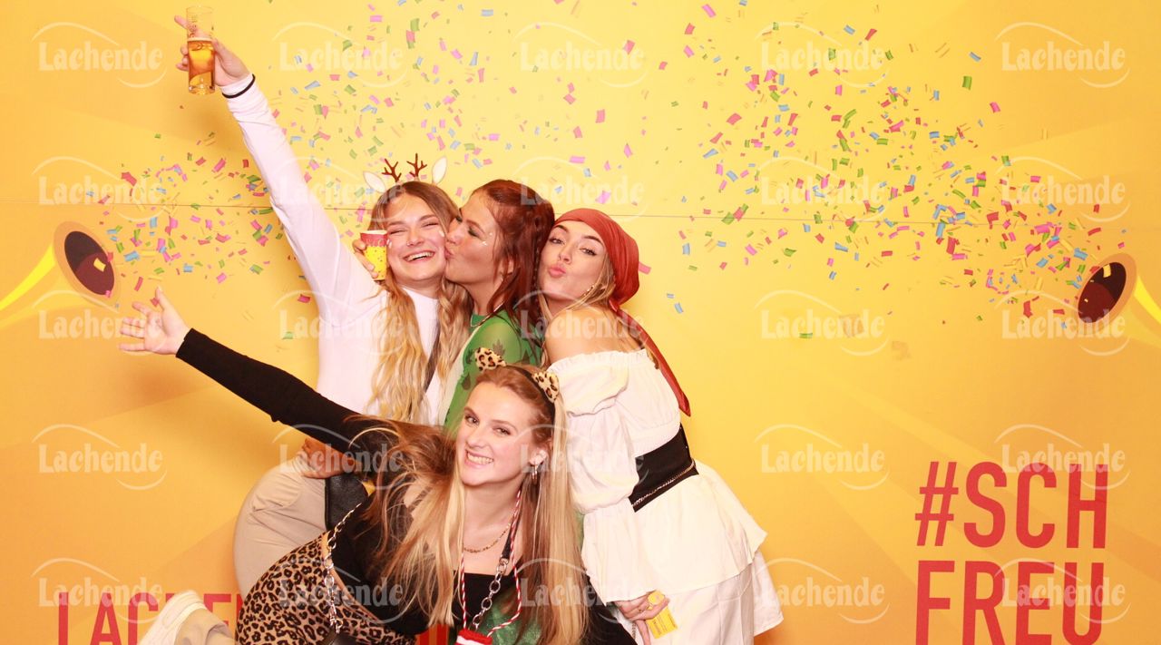 Lachende Kölnarena 09.02.2023 0559