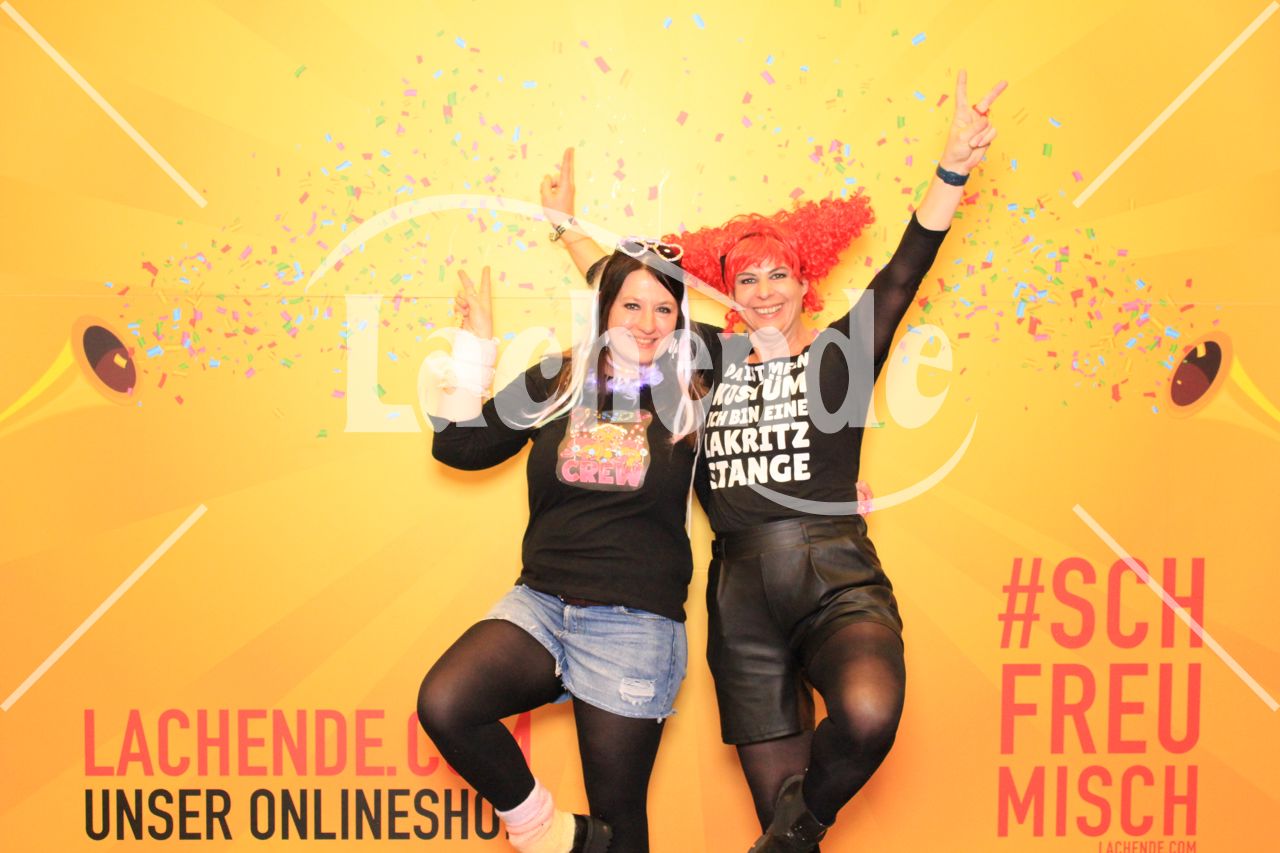 Lachende Kölnarena 07.02.2026 23:01 Uhr - 0445