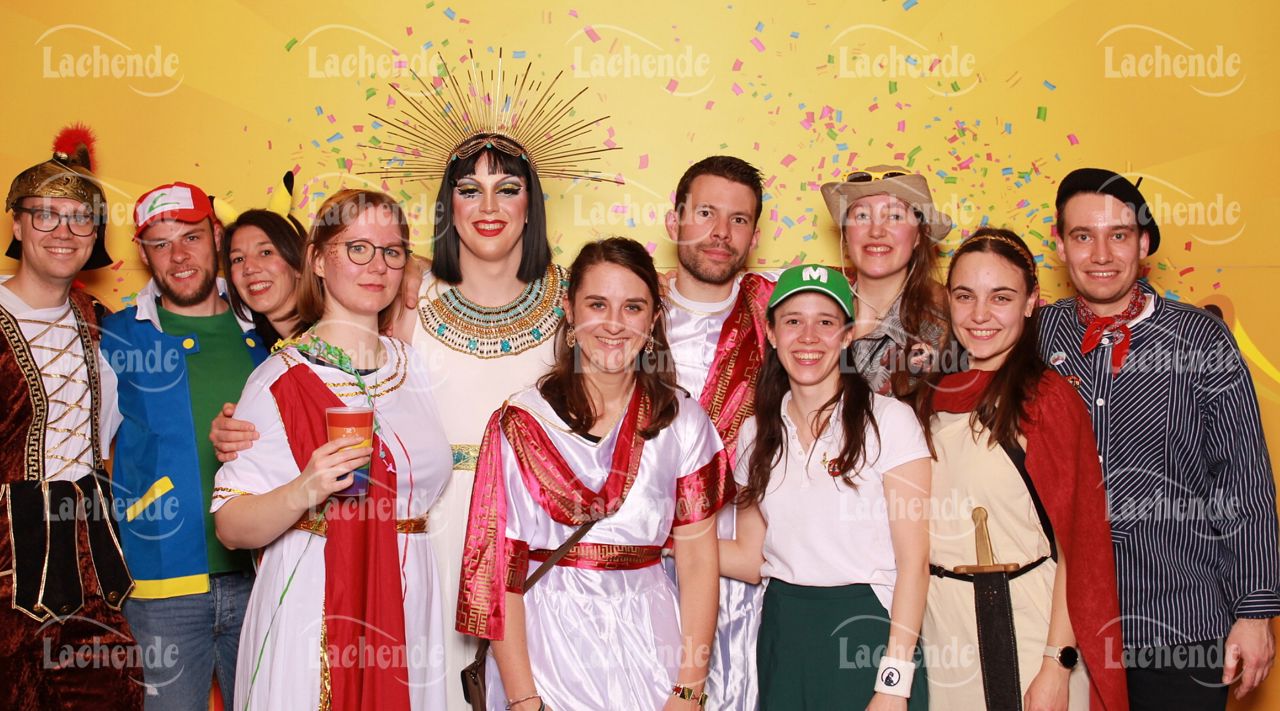 Lachende Kölnarena 28.02.2025 21:38 Uhr - 0421