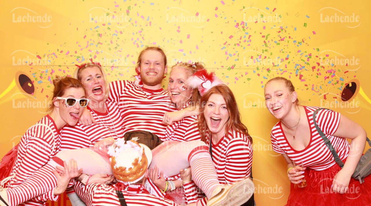 Lachende Kölnarena 17.02.2023 0402