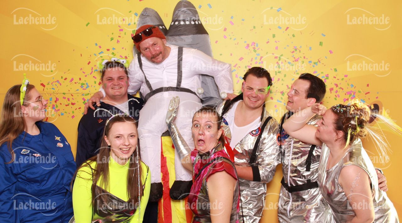 Lachende Kölnarena 02.03.2025 16:47 Uhr - 0141