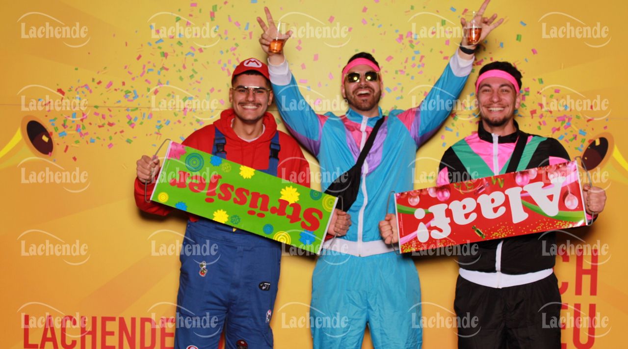 Lachende 08.02.24 17:49 Uhr - 0127