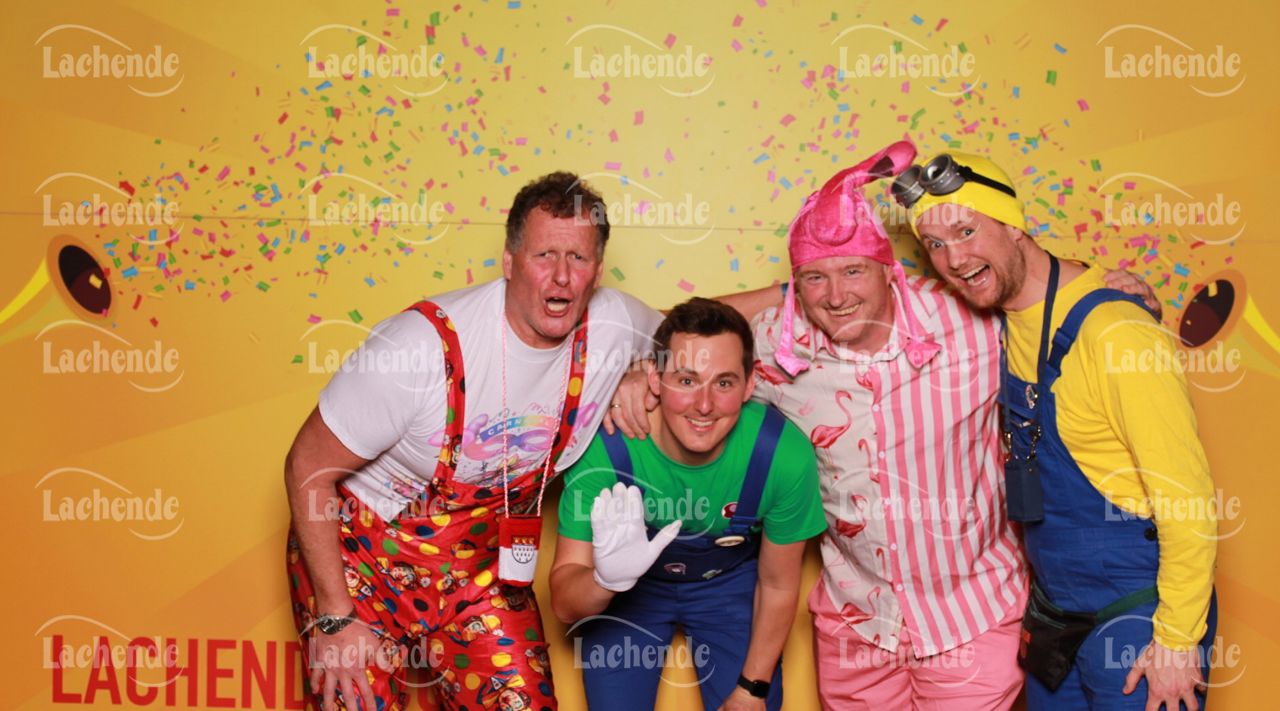 Lachende 08.02.24 20:01 Uhr - 0398