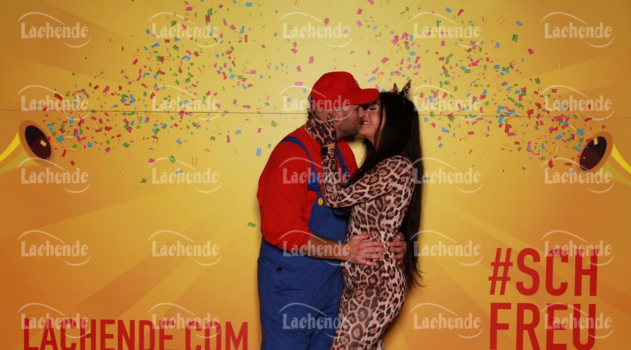 Lachende Kölnarena 09.02.24 20:50 Uhr - 0343