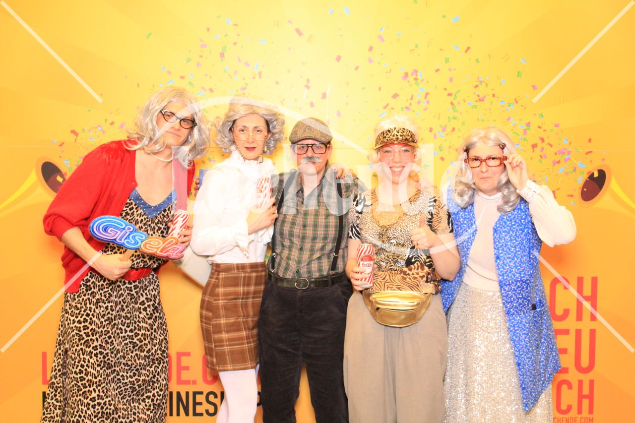 Lachende Kölnarena 07.02.2026 23:02 Uhr - 0447