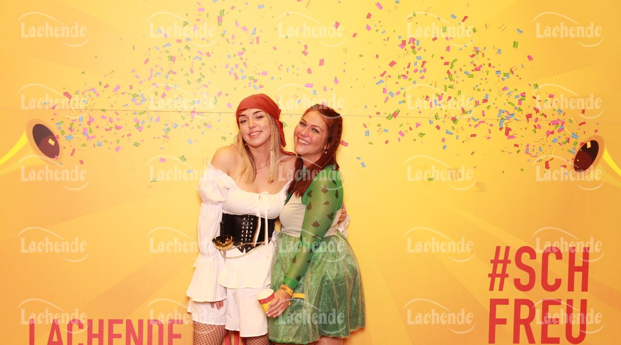 Lachende Kölnarena 09.02.2023 0541