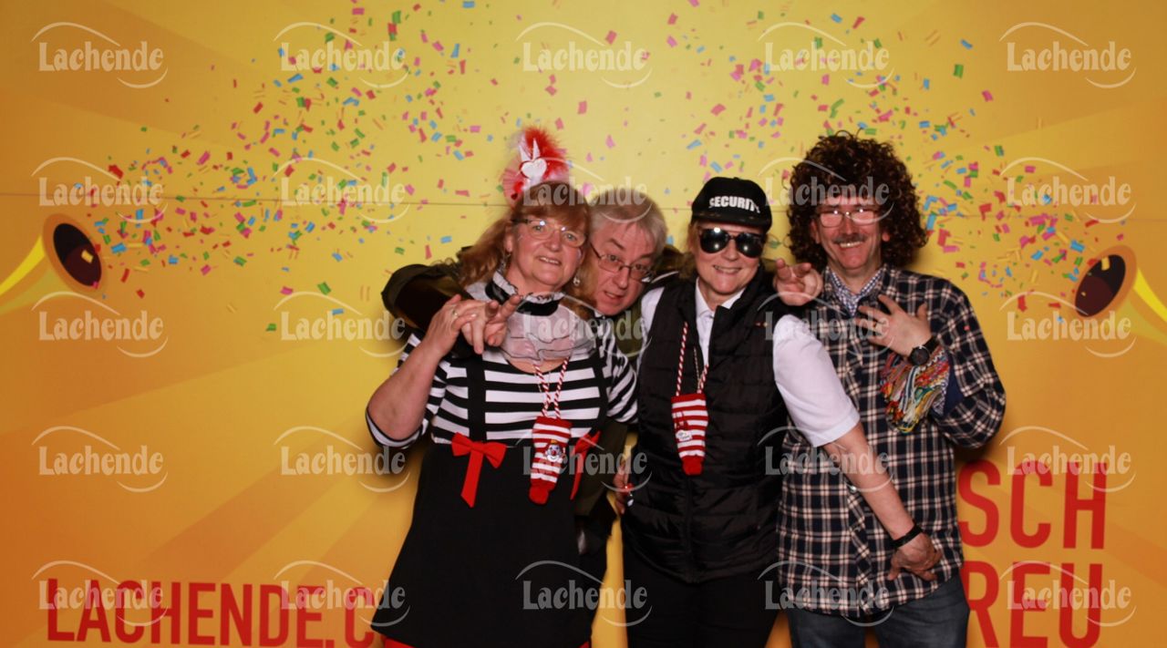 Lachende 08.02.24 20:12 Uhr - 0425