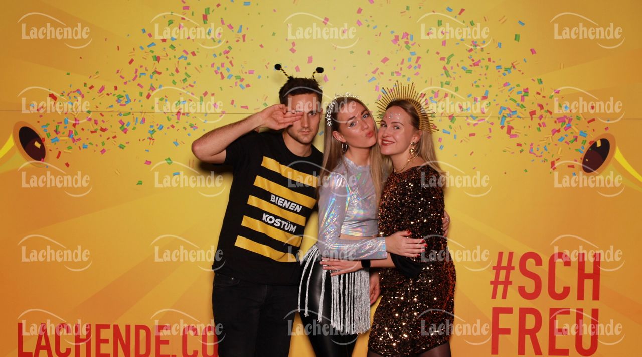 Lachende Kölnarena 11.02.24 19:50 Uhr - 0468