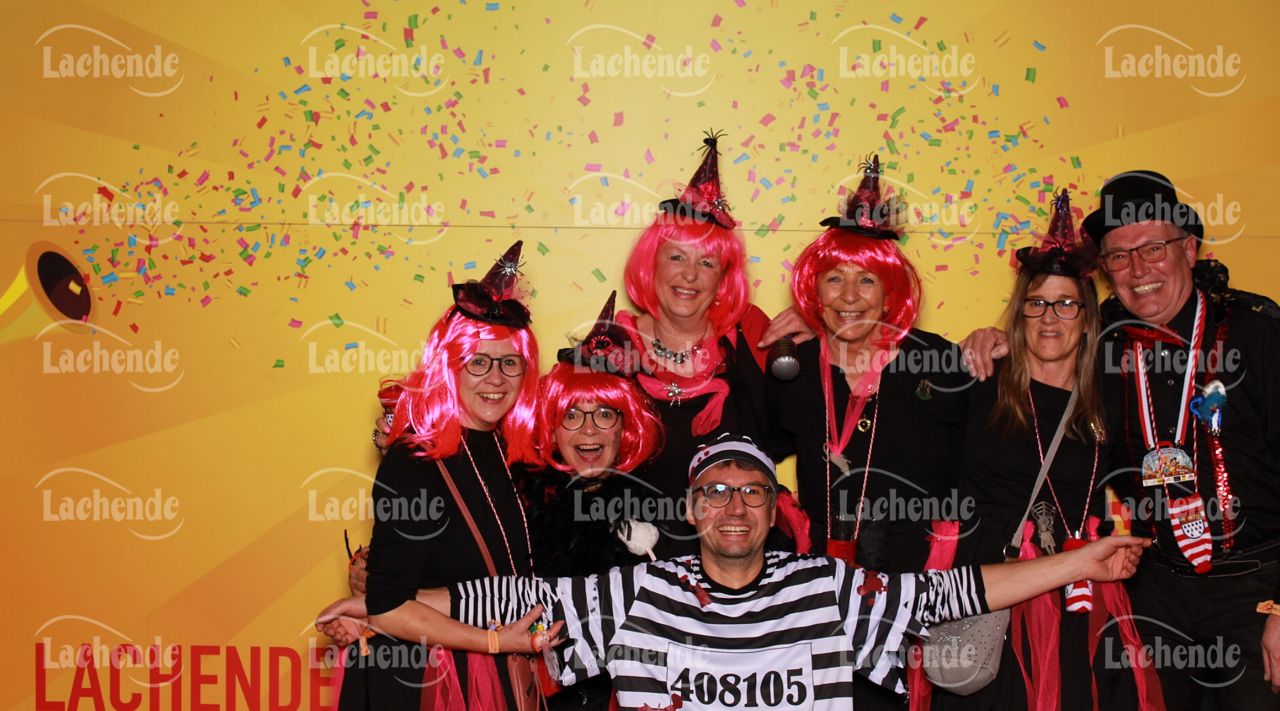 Lachende Kölnarena 11.02.24 19:12 Uhr - 0387