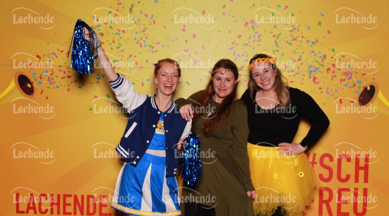 Lachende 08.02.24 21:16 Uhr - 0540