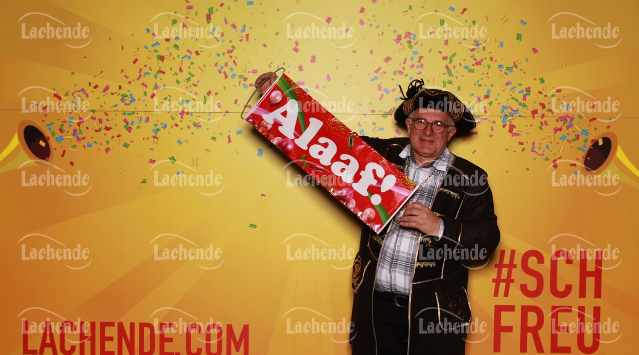 Lachende Kölnarena 10.02.24 20:34 Uhr - 0330