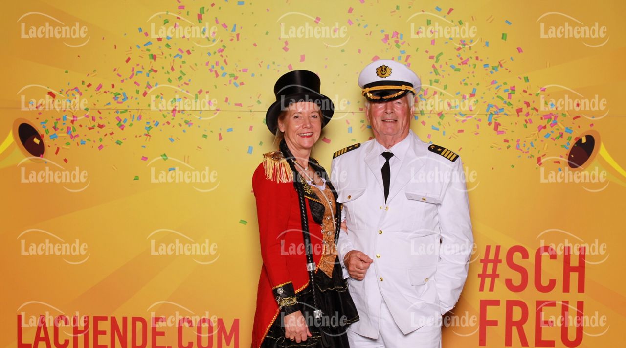 Lachende Kölnarena 11.02.24 20:01 Uhr - 0496