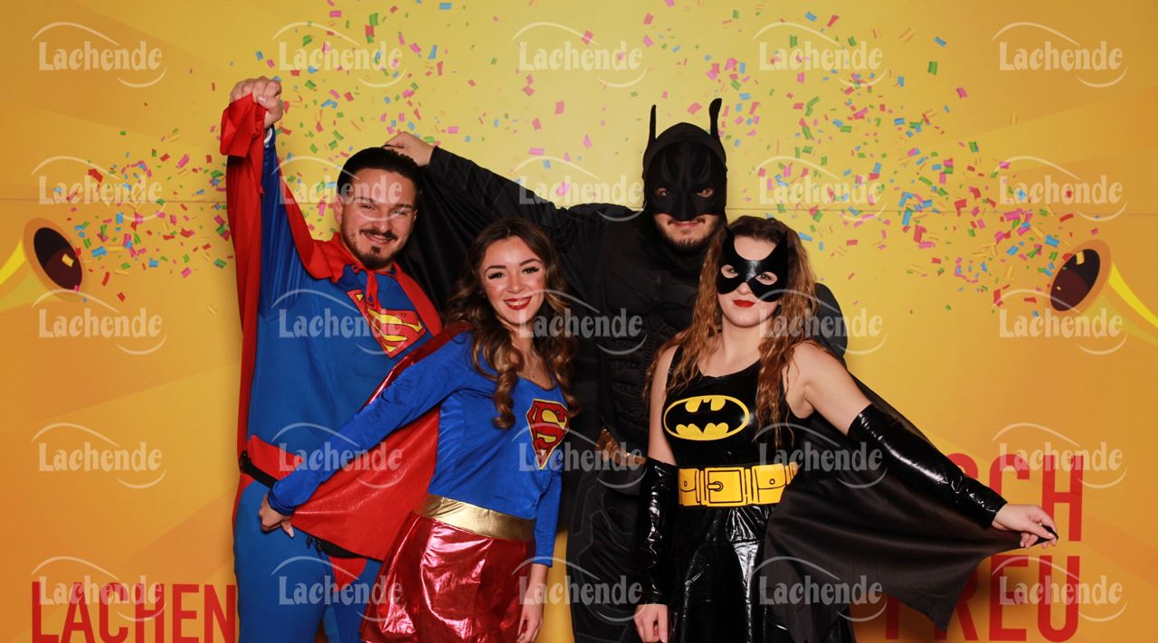 Lachende Kölnarena 11.02.24 17:38 Uhr - 0250