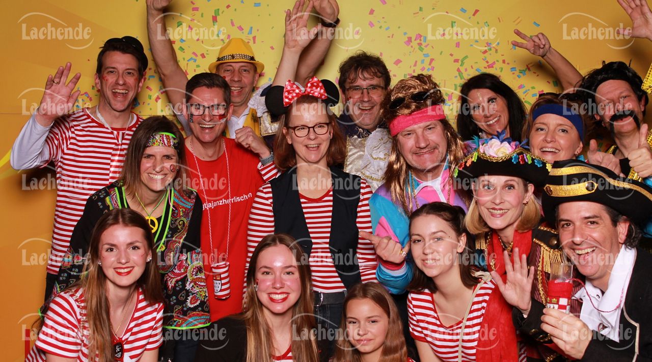 Lachende Kölnarena 09.02.24 19:58 Uhr - 0249