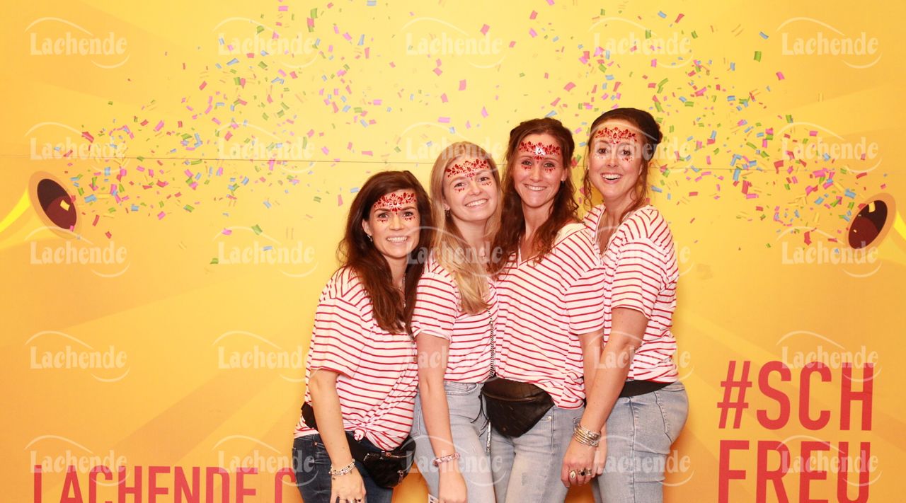 Lachende Kölnarena 03.02.2023 0030