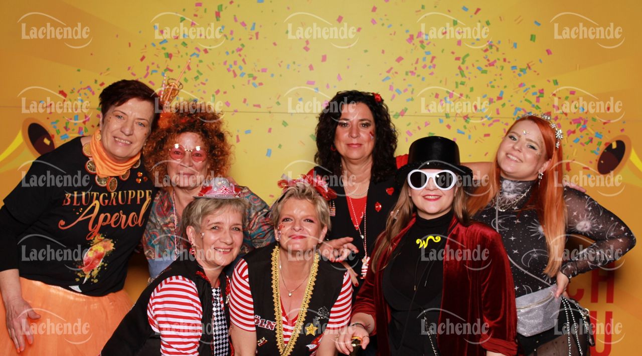 Lachende 08.02.24 17:33 Uhr - 0093