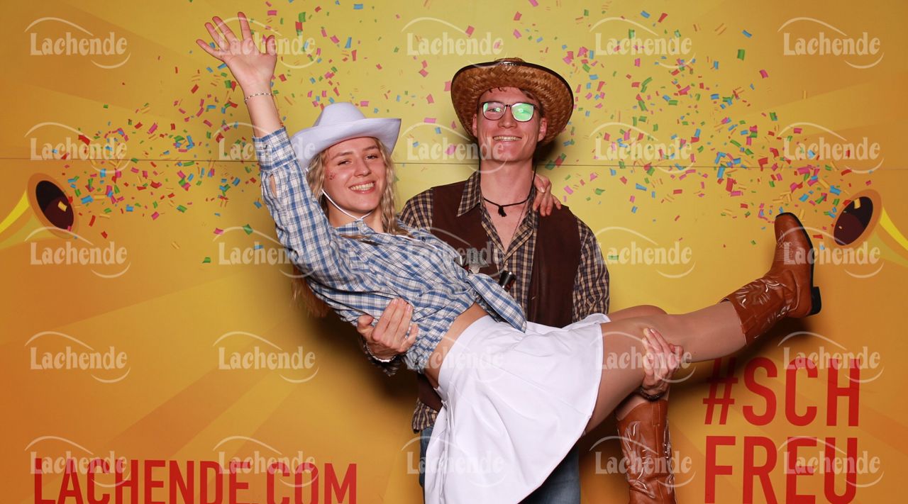 Lachende Kölnarena 09.02.24 21:39 Uhr - 0444