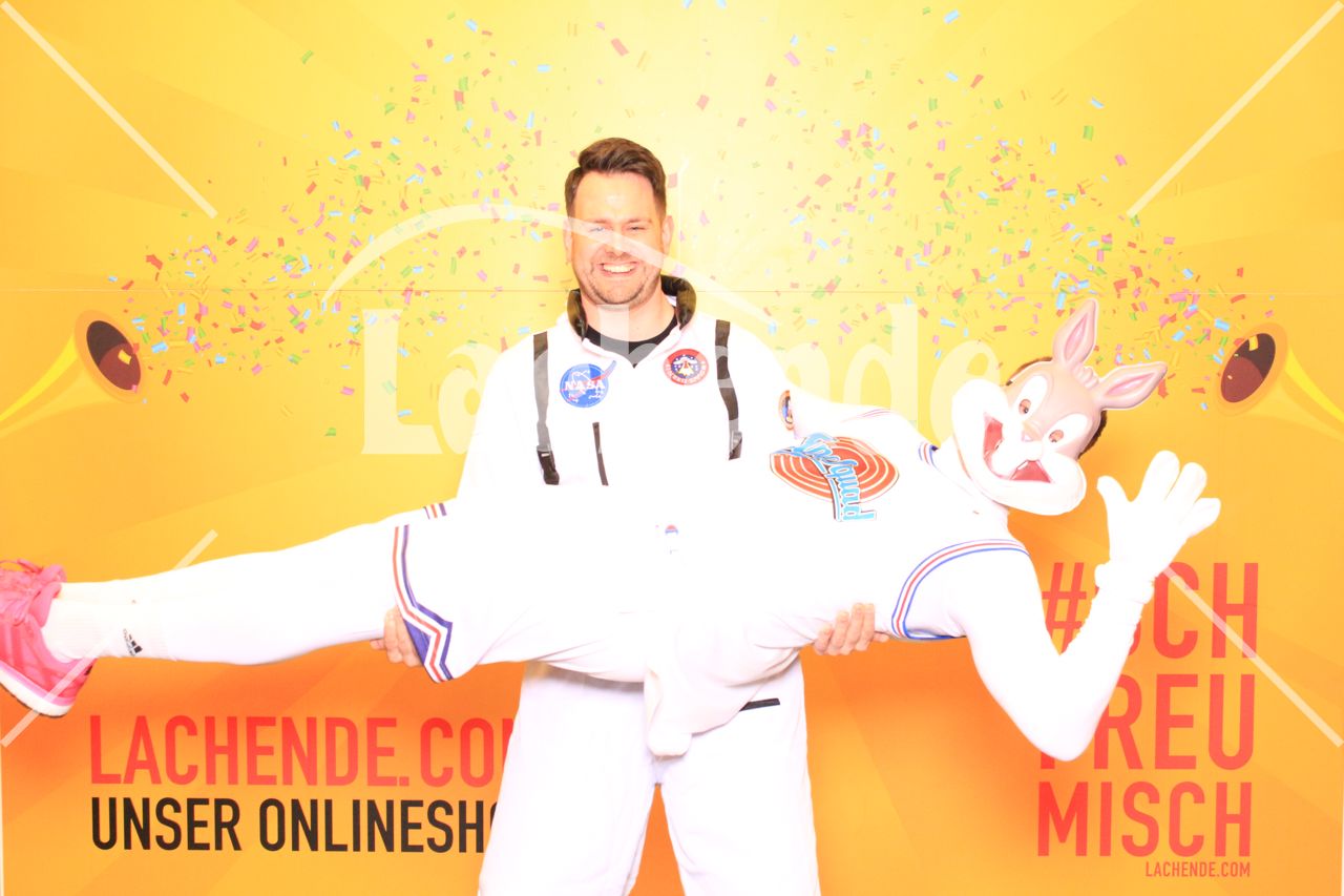 Lachende Kölnarena 13.02.2026 22:33 Uhr - 0473