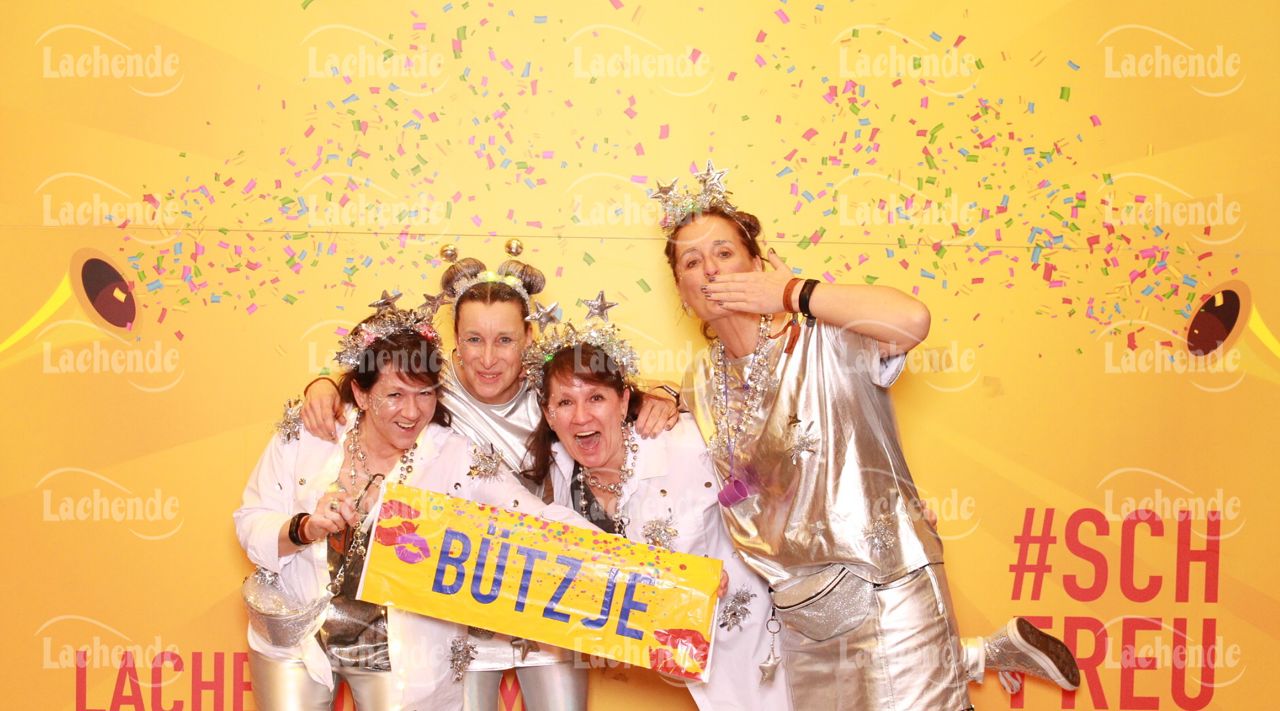 Lachende Kölnarena 10.02.2023 0412