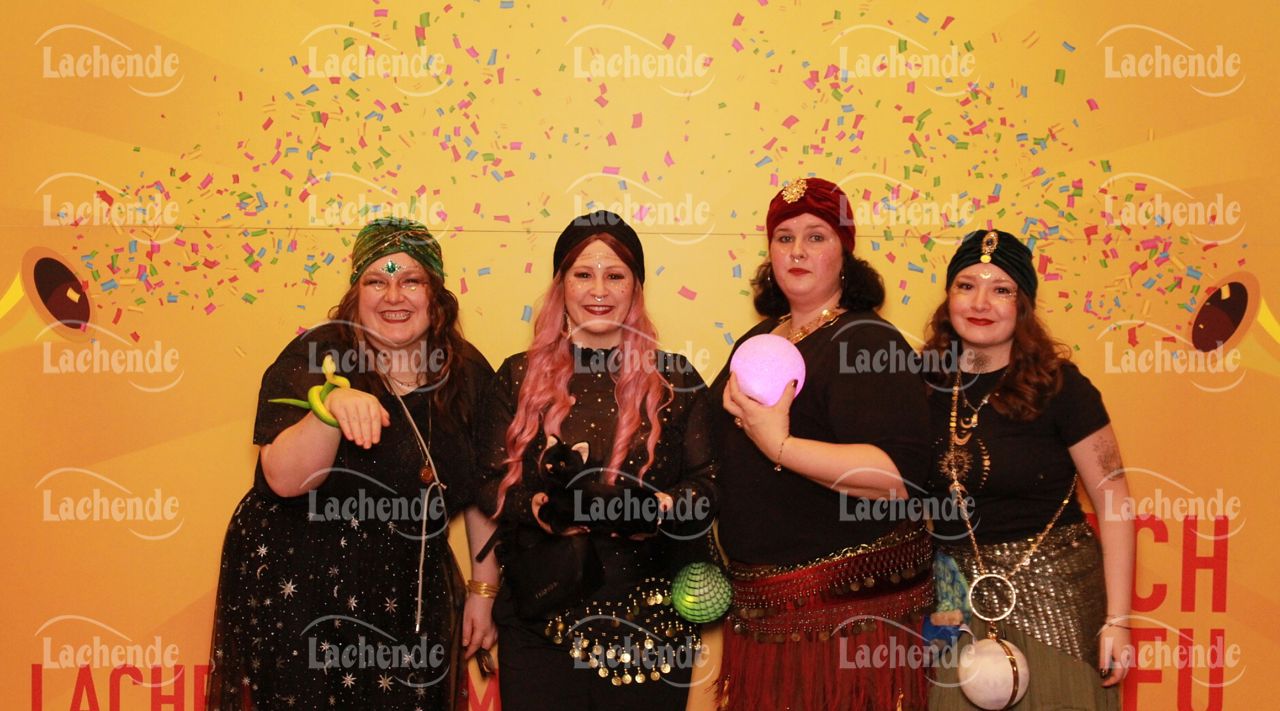 Lachende Kölnarena 04.02.2023 0533