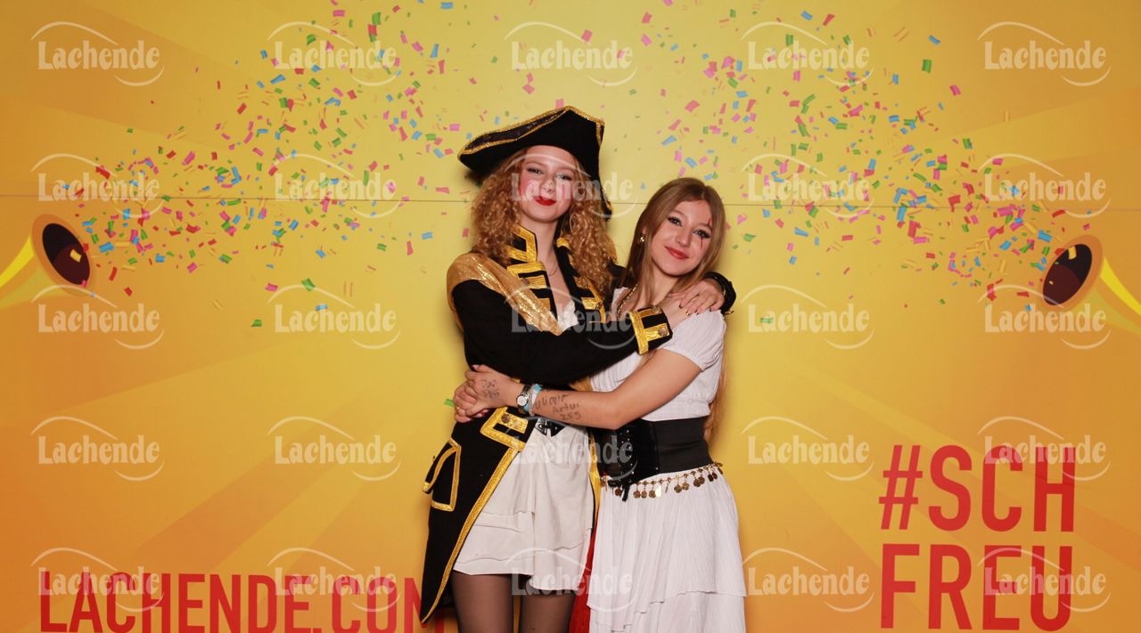 Lachende Kölnarena 10.02.24 20:09 Uhr - 0271