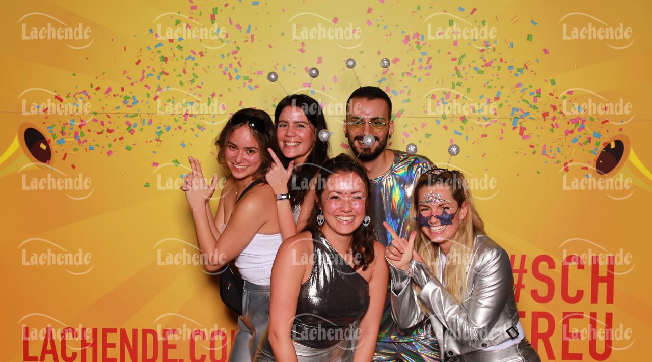 Lachende Kölnarena 10.02.24 21:16 Uhr - 0407