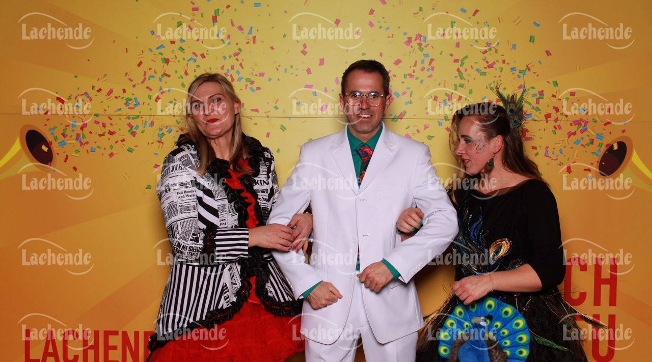 Lachende Kölnarena 09.02.24 19:43 Uhr - 0222