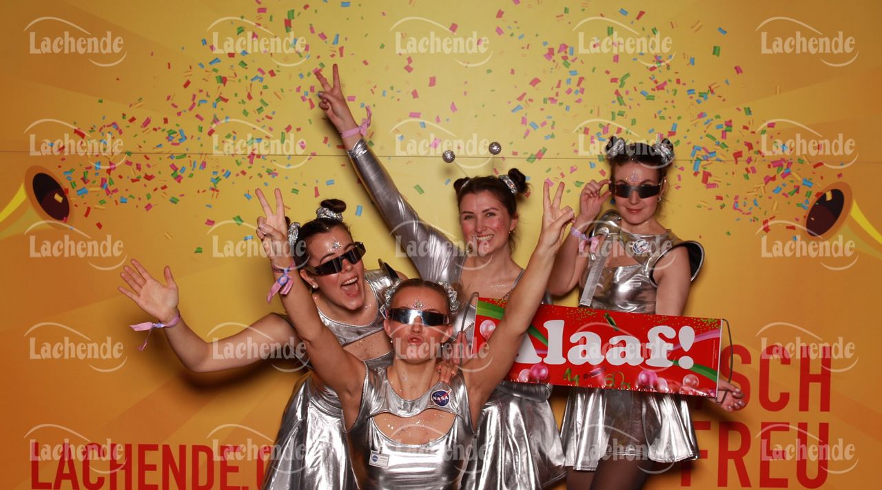 Lachende Kölnarena 10.02.24 20:20 Uhr - 0299