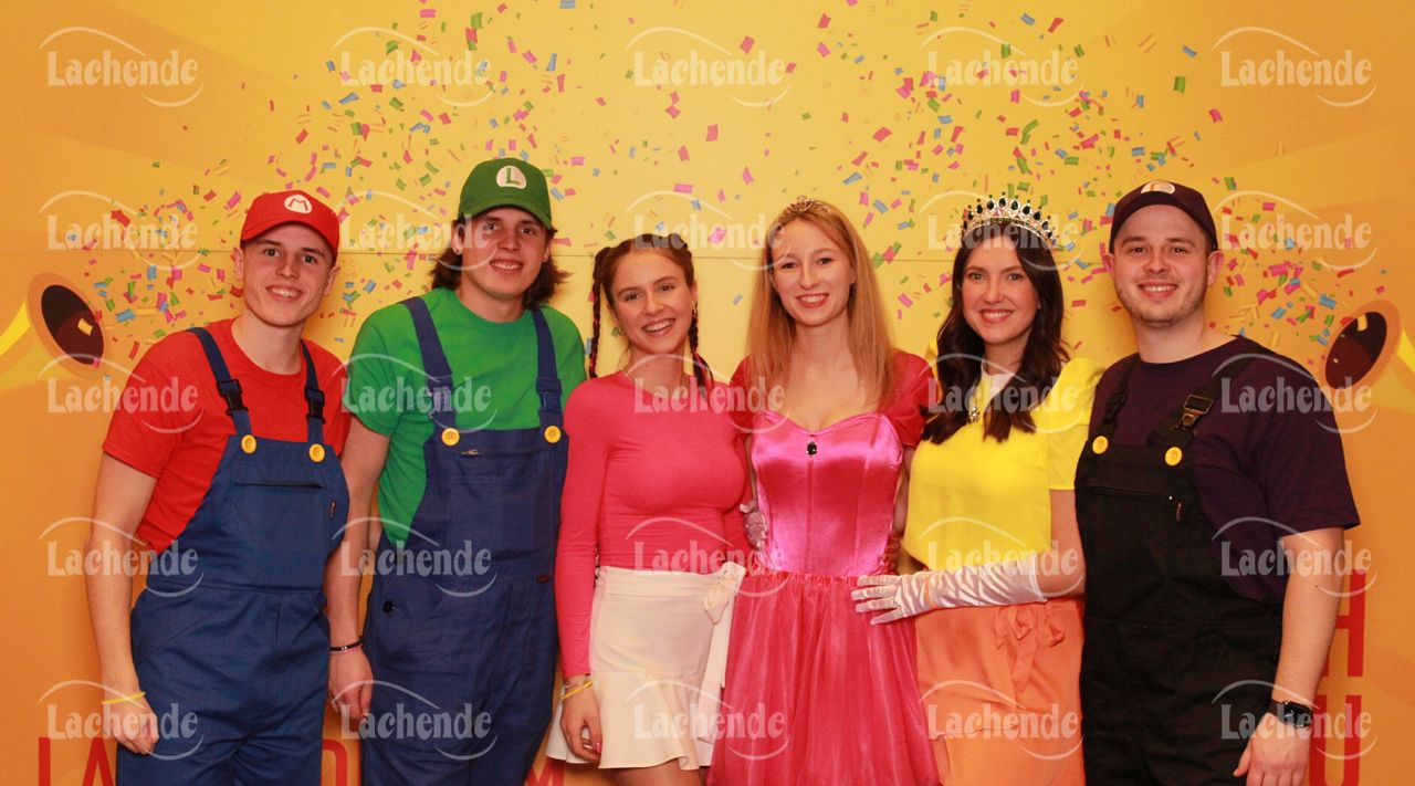 Lachende Kölnarena 04.02.2023 0246