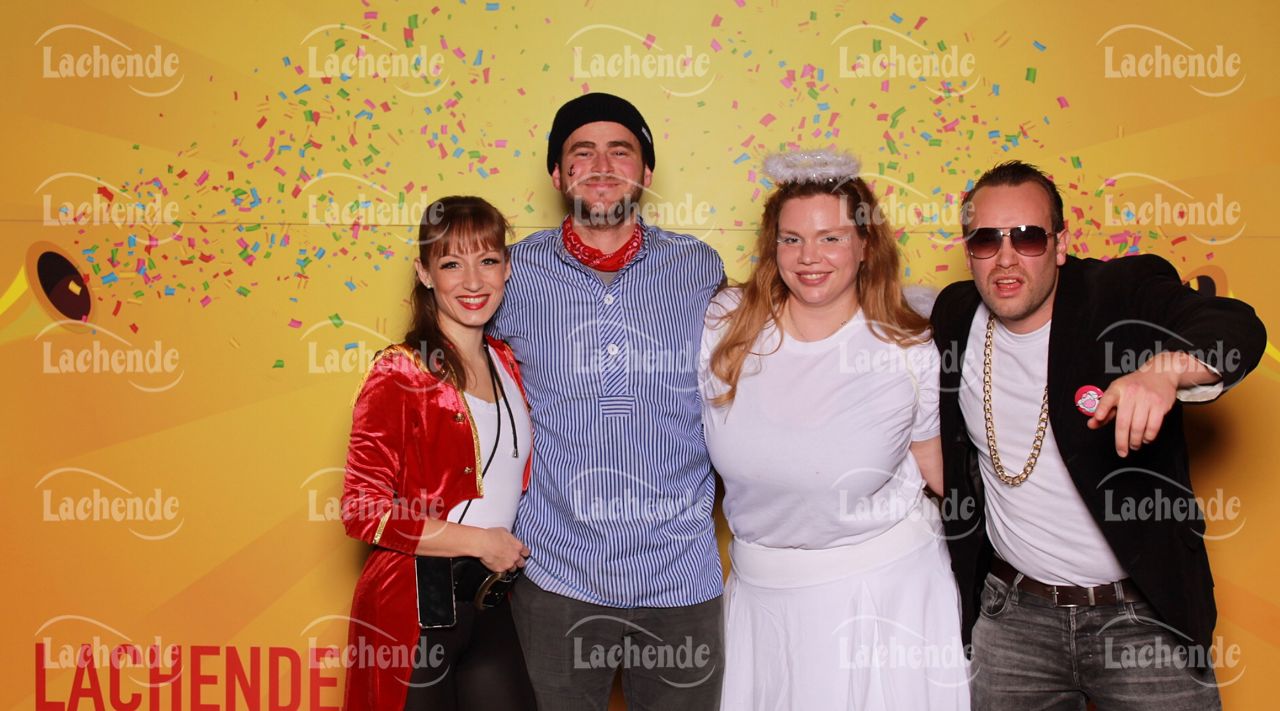 Lachende Kölnarena 11.02.24 18:22 Uhr - 0310