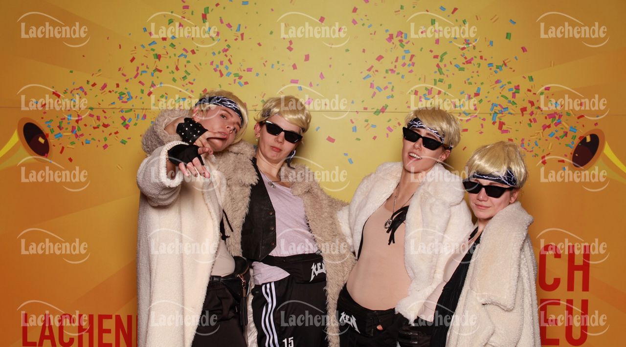 Lachende Kölnarena 10.02.24 20:26 Uhr - 0310